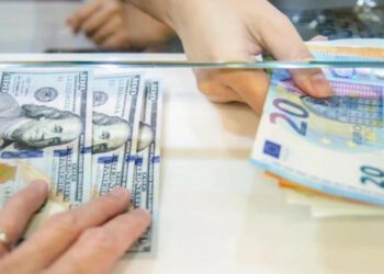 الدرهم المغربي يتحسن مقابل الدولار