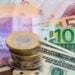 سعر صرف الأورو و الدولار مقابل الدرهم المغربي