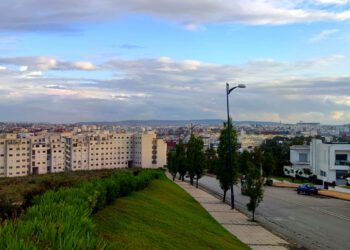 أرض مثيرة للجدل