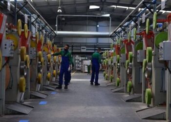 مصنعا جديدا في طنجة