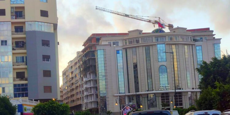 عمارات شاهقة