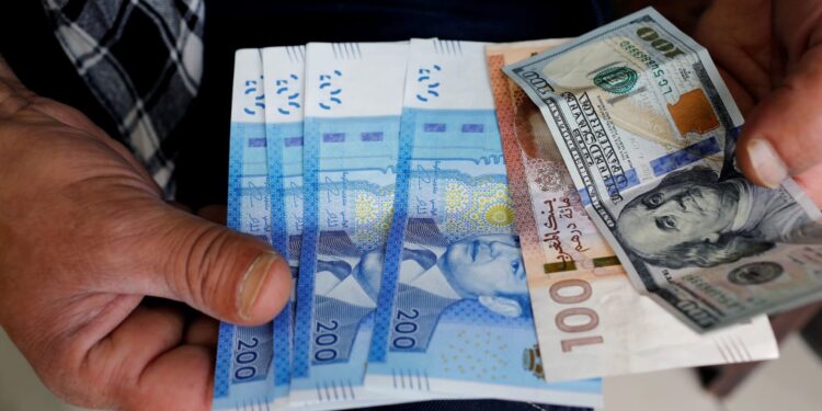 زوج العملات الدولار