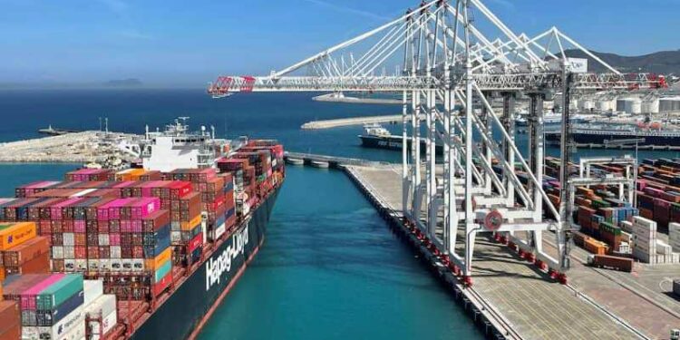 مناء طنجة المتوسط