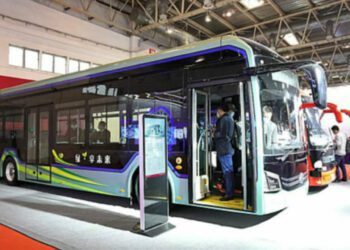 حافلات فائقة السرعة