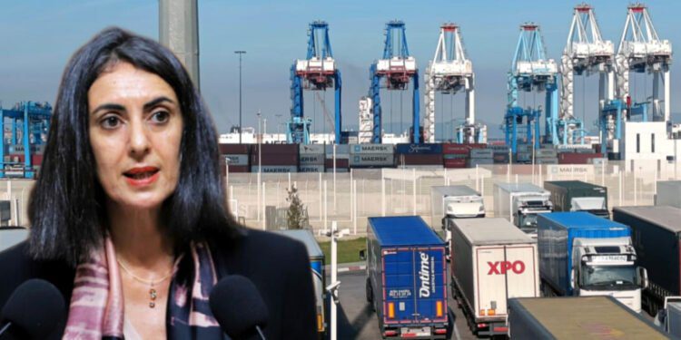 النقل الدولي بميناء طنجة المتوسط