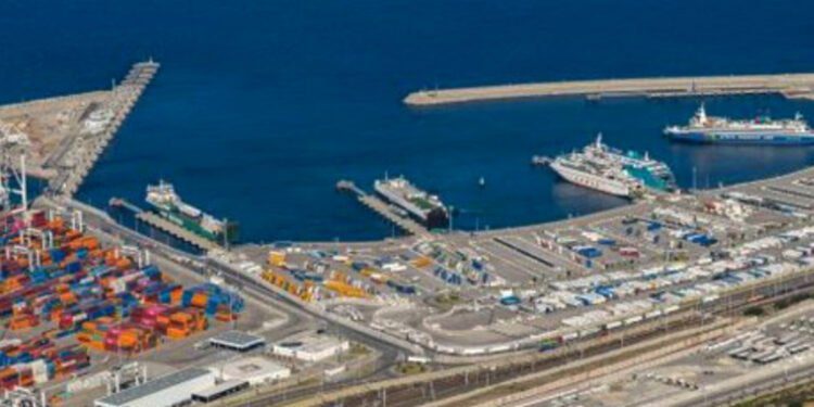 ميناء طنجة المتوسط
