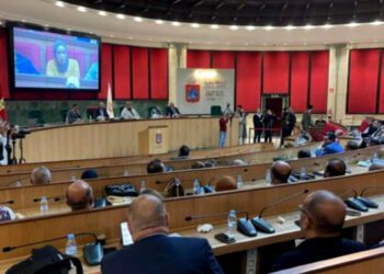 سلطات الولاية