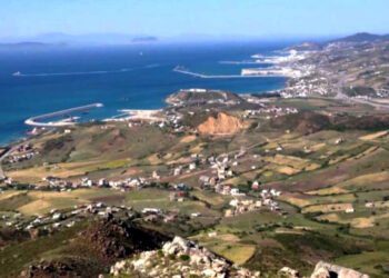 تصميم الشريط الساحلي