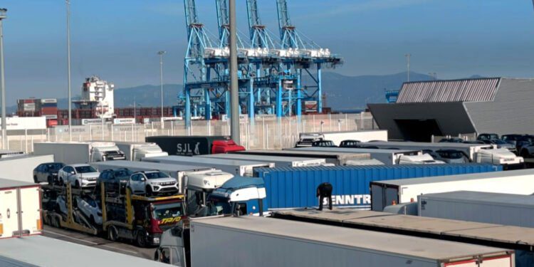 السلطة المينائية لطنجة المتوسط