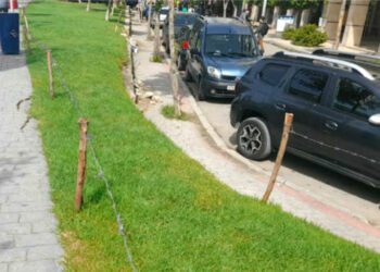 تسييج الحدائق العمومية