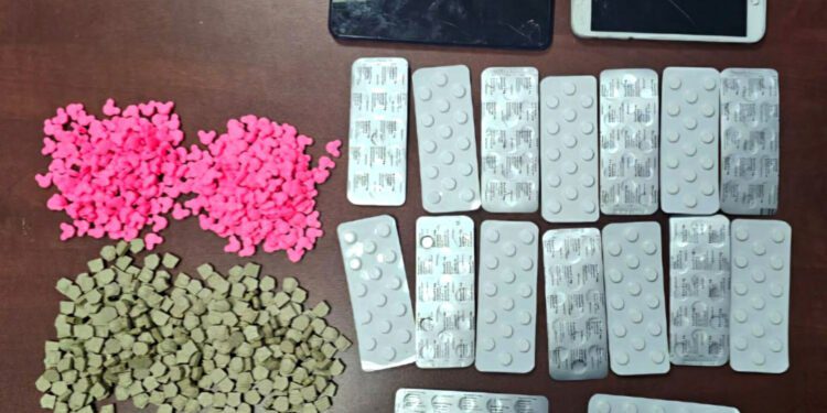 ترويج مخدرات