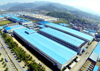 مصنع للنحاس