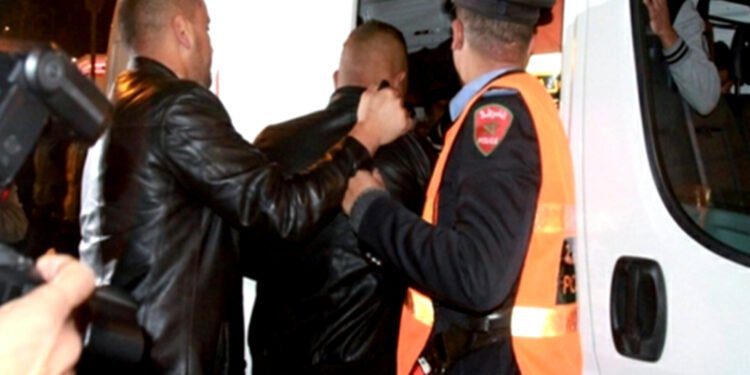 القبض على تاجر مخدرات