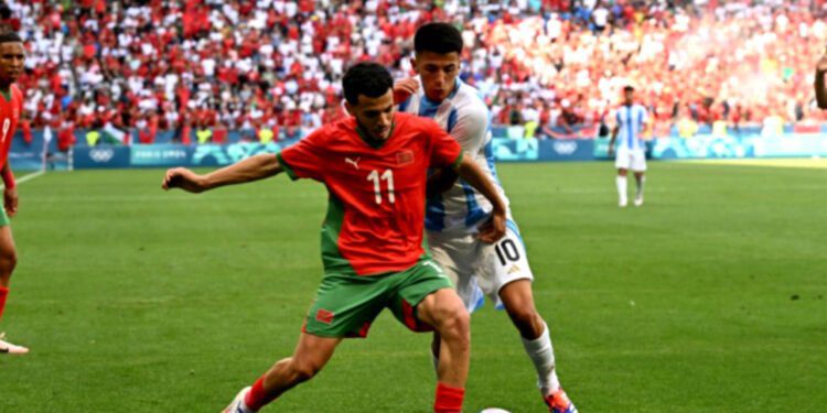 لاعب المنتخب المغربي زكرياء الواحيدي