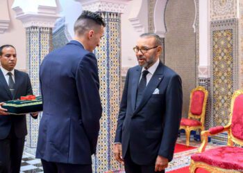 الملك يستقبل سفيان البقالي