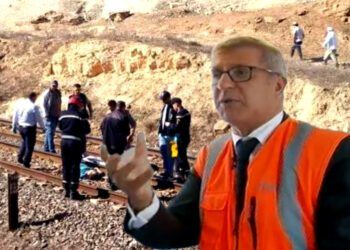 قطار يودي بحياة شاب