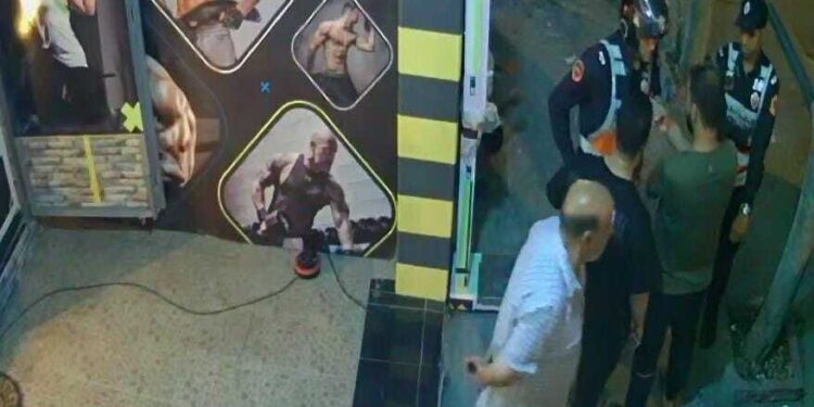 اعتقال سبعيني من ذوي السوابق في التغرير بالأطفال