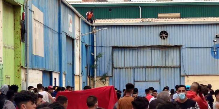 إيقاف 60 شخصا بين طنجة وتطوان بتهمة التحريض على الهجرة إلى إسبانيا