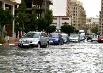 مديرية الأرصاد الجوية تحذر من زخات رعدية قوية بالمغرب