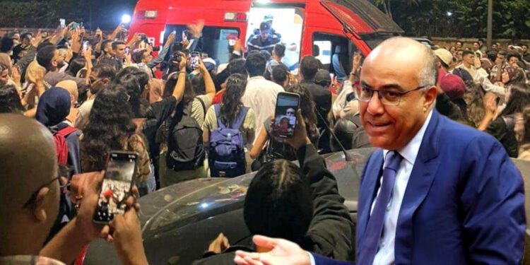 اعتصام ليلي لطلبة كلية الطب والصيدلة بطنجة والأمن يتدخل