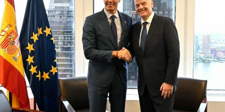 محمد حاجي يكتب تواصلوا يرحمكم الله!