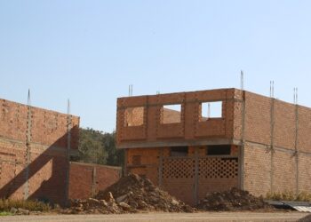 بغينا رخصة البناء يا سعادة الوالي !!