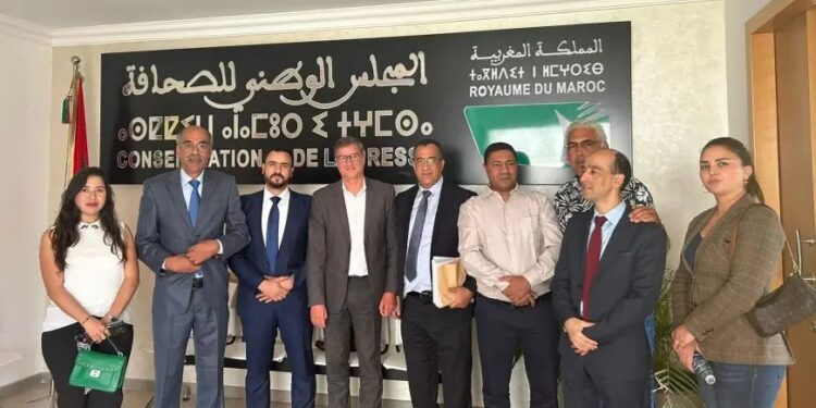 اتحاد المقاولات الصحفية الصغرى يتدراس صعوبات طلبات بطاقة الصحافة