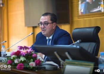 الوالي يونس التازي و رخص التعمير في طنجة