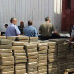 إحباط شاحنة نقل دولي محملة بالحشيش في الميناء المتوسطي