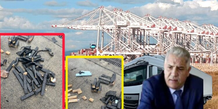 الجمارك ترصد شاحنة بالميناء المتوسطي محملة بأجسام مشبوهة