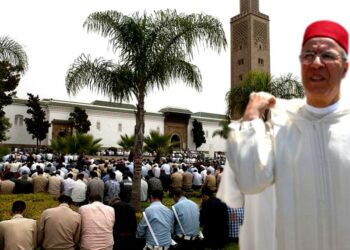 الخطبة الموحدة تتطرق لواجب الزكاة