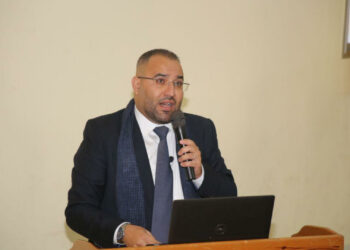 الطالب الباحث محمد نوفل عامر يحصل على الدكتوراه بميزة مشرف جدا