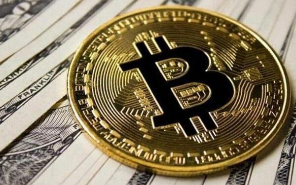 سعر البيتكوين يصل مستويات قياسية