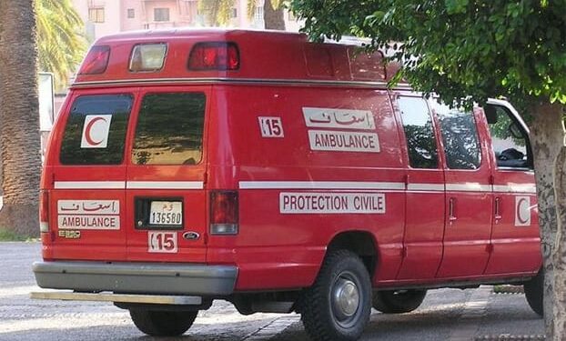 تسمم غذائي يرسل العشرات إلى المستشفى