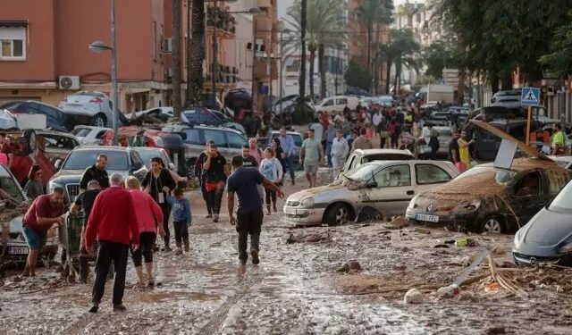 ارتفاع عدد قتلى الفيضانات في إسبانيا إلى 205 شخص