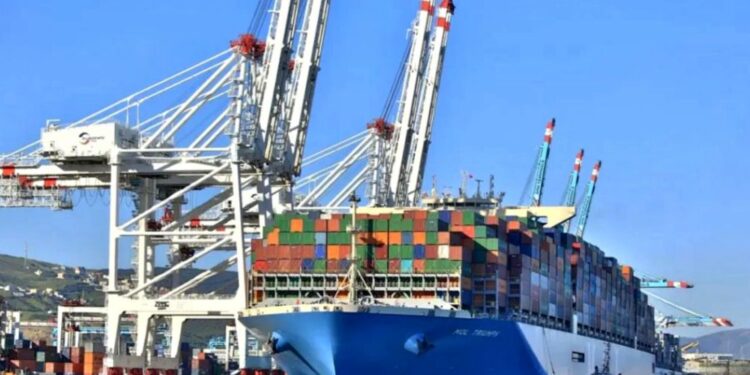 المغرب.. العجز التجاري يرتفع بنسبة 6.5% ليتجاوز 275 مليار درهم