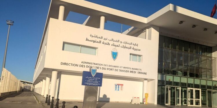 مداخيل الجمارك تسجل زيادة بنسبة 10% بنهاية نونبر