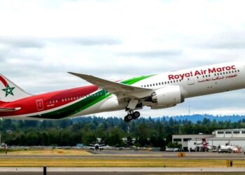 الخطوط الملكية المغربية تعيد إطلاق رحلاتها الجوية نحو هذا البلد