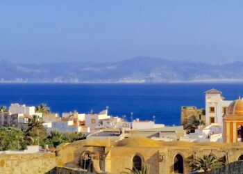 أشغال بناء تهدد بمحو مآثر تاريخية في المدينة العتيقة لطنجة