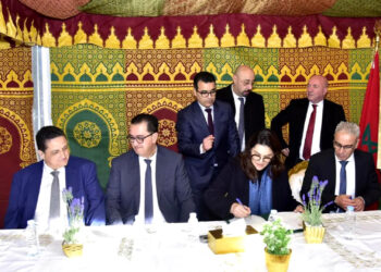 المنصوري توقّع أربع اتفاقيات لتأهيل المراكز القروية والأحياء الناقصة في طنجة-تطوان-الحسيمة