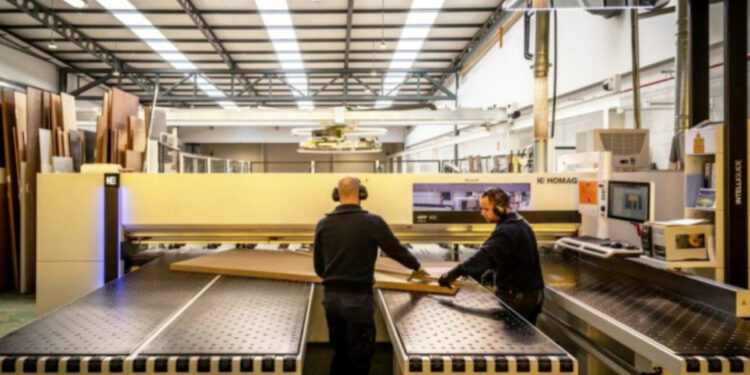 مارتينيز أوتيرو الإسبانية تفتح أبواب الاستثمار في المغرب بتأسيس أول مصنع لها في إفريقيا