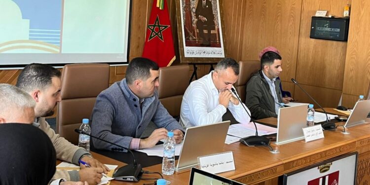 محمد بولعيش يتغيب عن دورة جماعة اكزناية وجلسة مجلس المستشارين