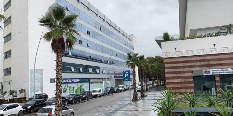 تأهبا للمونديال.. طنجة تستعد لتأهيل مواقف السيارات