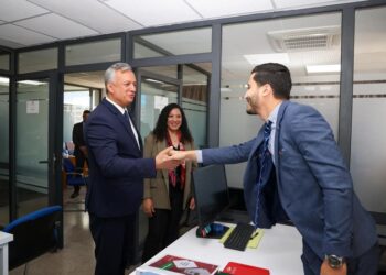 عكس جهة سوس.. الاستثمارات بجهة طنجة متعثرة والوزير يستعد لإحداث زلزال