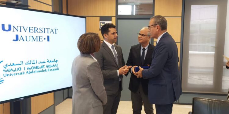 اتفاقية شراكة بين جامعتي عبد المالك السعدي وخاومي الأول الإسبانية