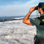 ضباط الحرس المدني الاسباني يتواجدون في شاطئ جماعة اكزناية