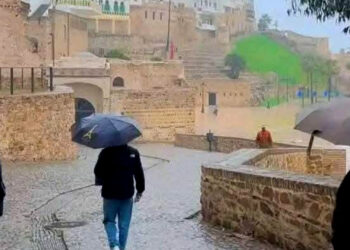 تحذيرات من تساقطات ثلجية وأمطار غزيرة حتى يوم الثلاثاء