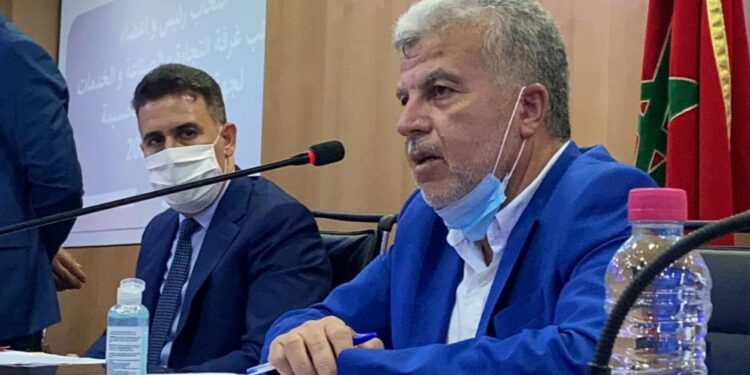 رئيس غرفة التجارة يبرم صفقة كراء السيارات الفاخرة وصراعات بين نوابه للحصول عليها