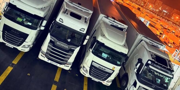 إحصائيات وزارة النقل.. 295 ألف مركبة تشتغل قطاع اللوجستيك بالمغرب