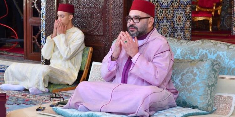 شاب طنجاوي يرفع نداء إلى الملك من أجل إلغاء التطبيع مع إسرائيل